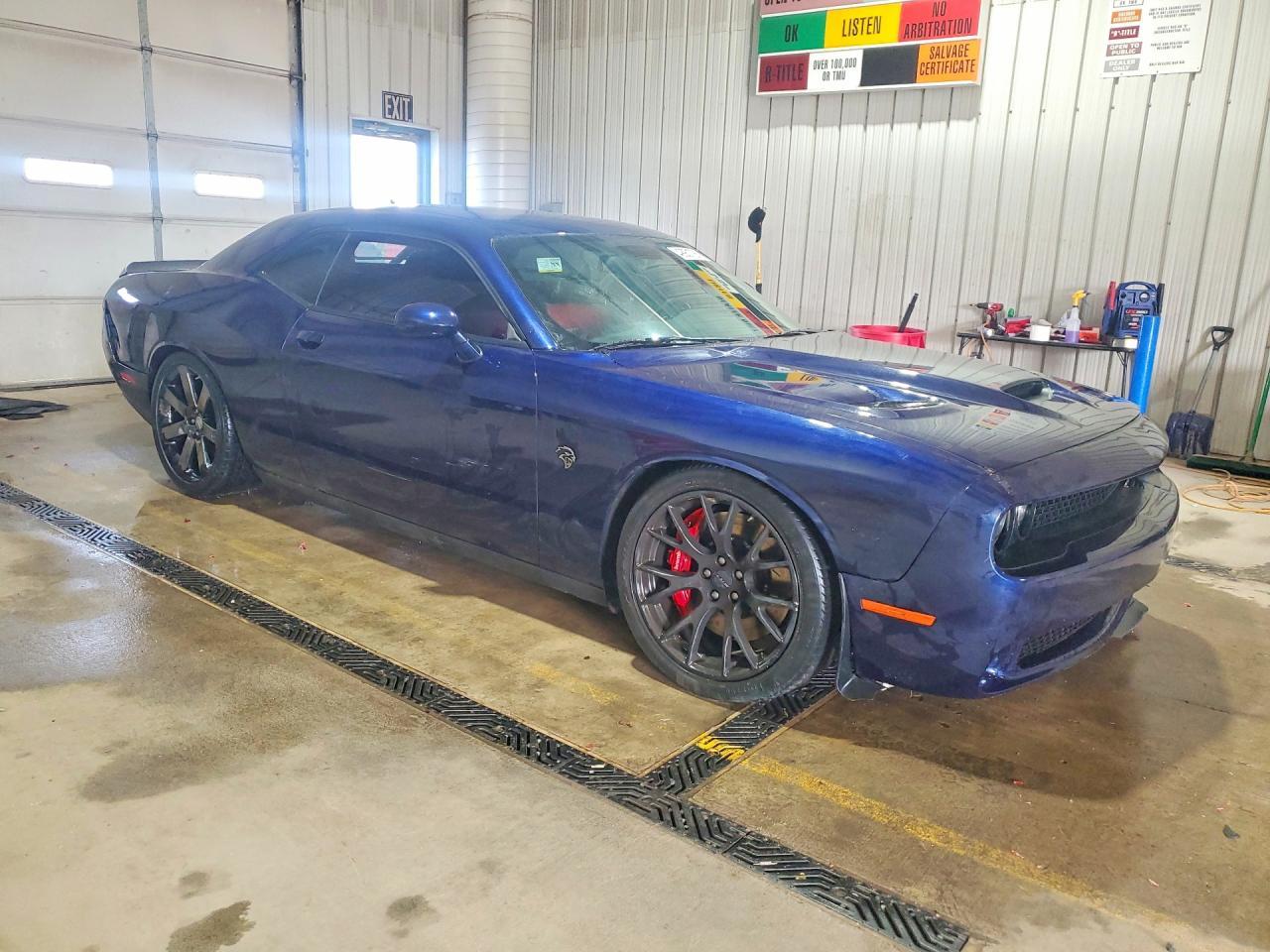 2016 Dodge Challenger Srt Hellcat - Image 4