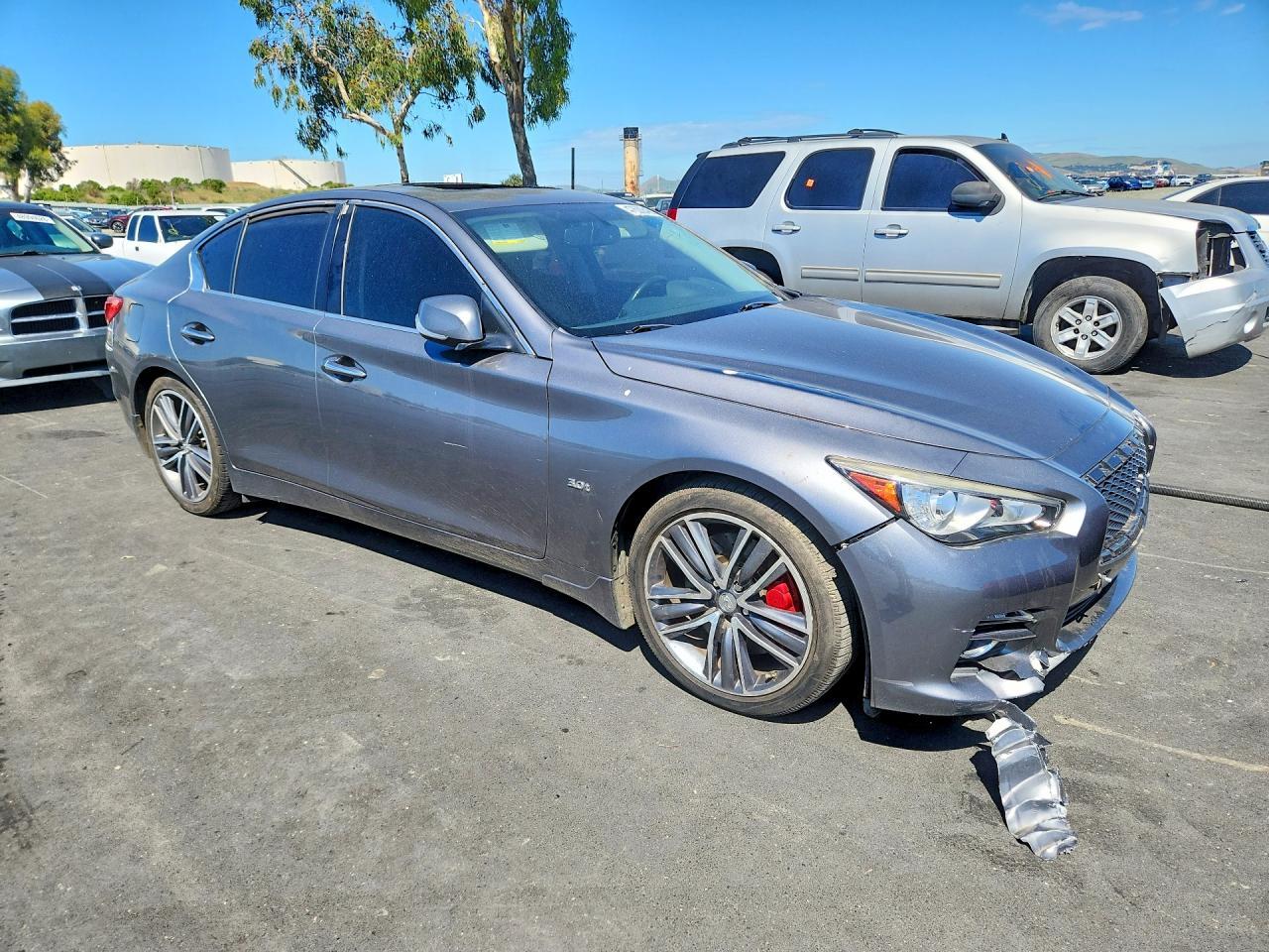 2016 Infiniti Q50 Premium - Image 4