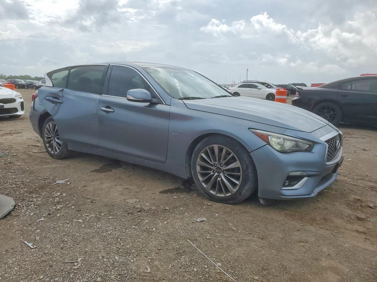 2020 Infiniti Q50 3.0T Luxe - Фото 4