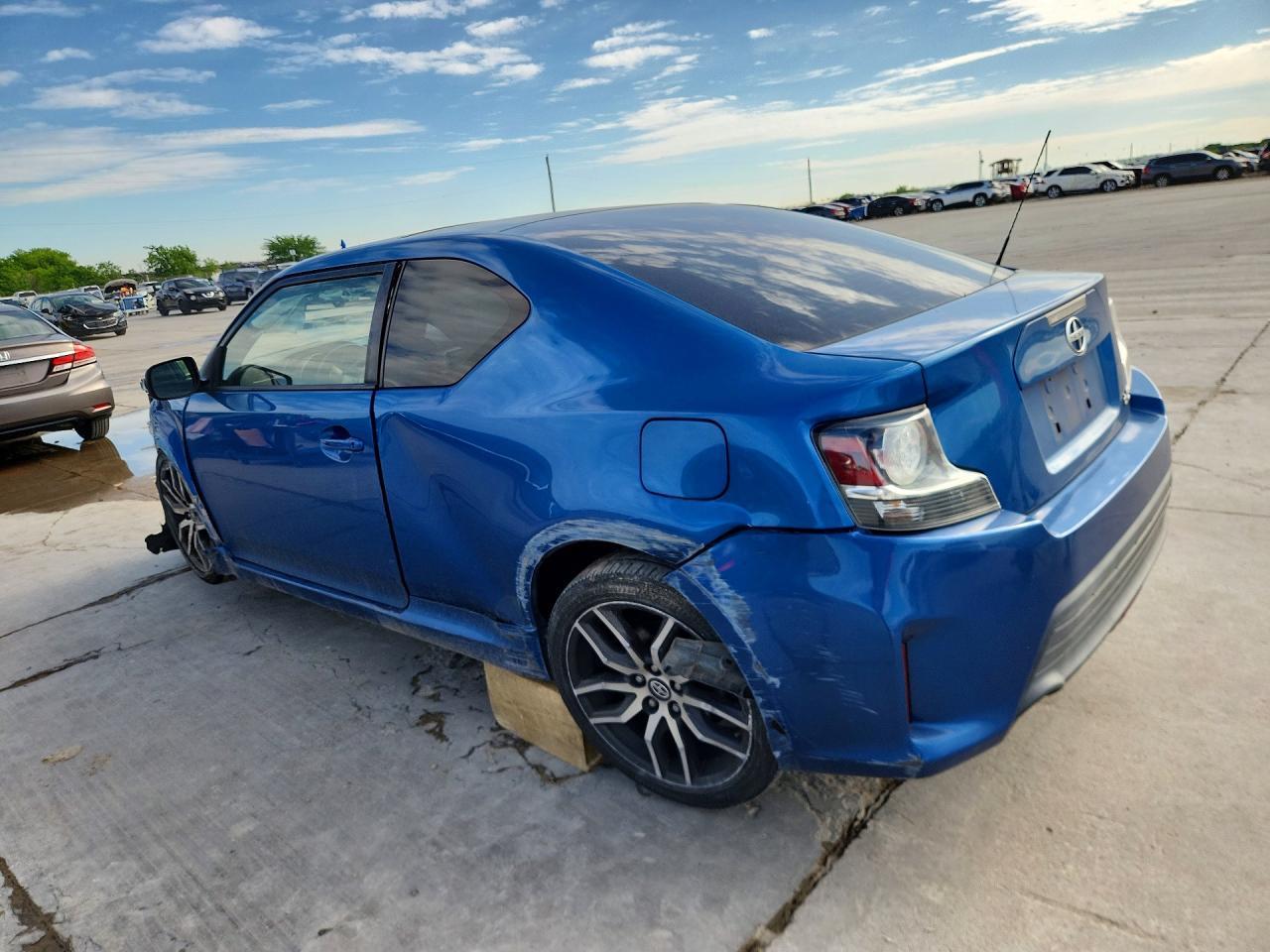2015 Scion Tc Base - Image 2