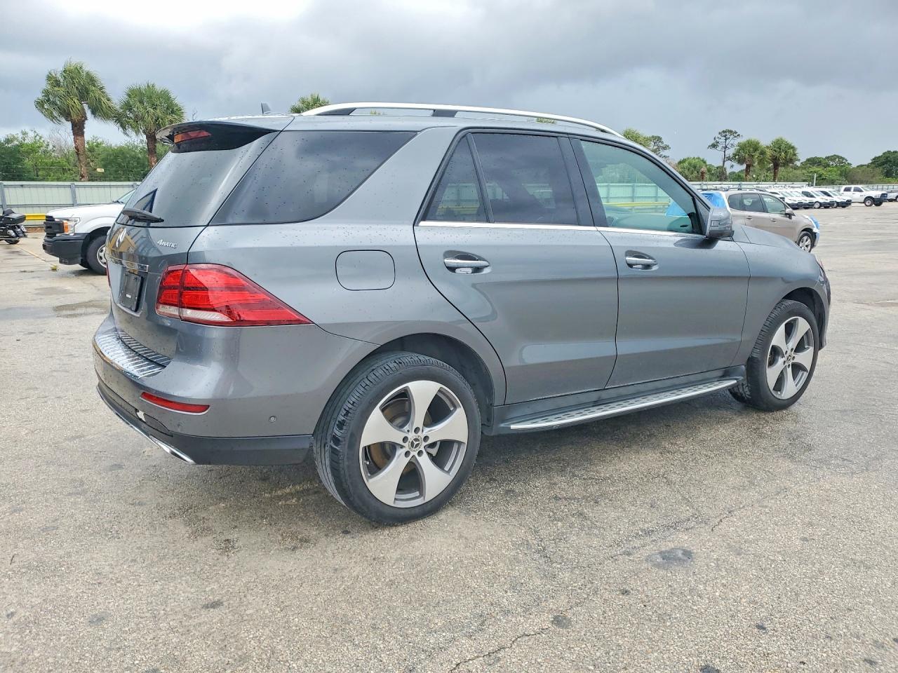 2018 Mercedes-Benz Gle 350 4Matic - Image 3
