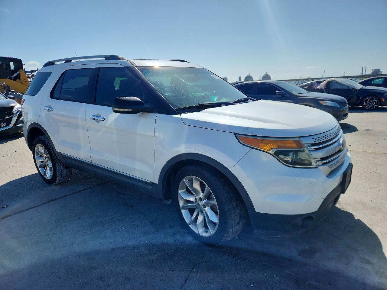 2011 Ford Explorer Xlt - Image 4