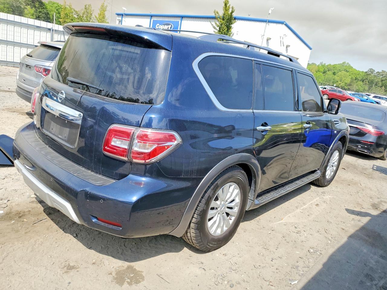 2018 Nissan Armada Sv - Фото 3