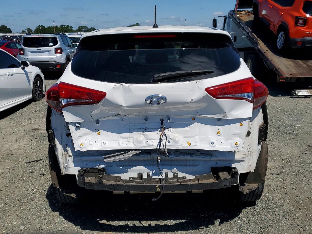2018 Hyundai Tucson Se - Фото 6