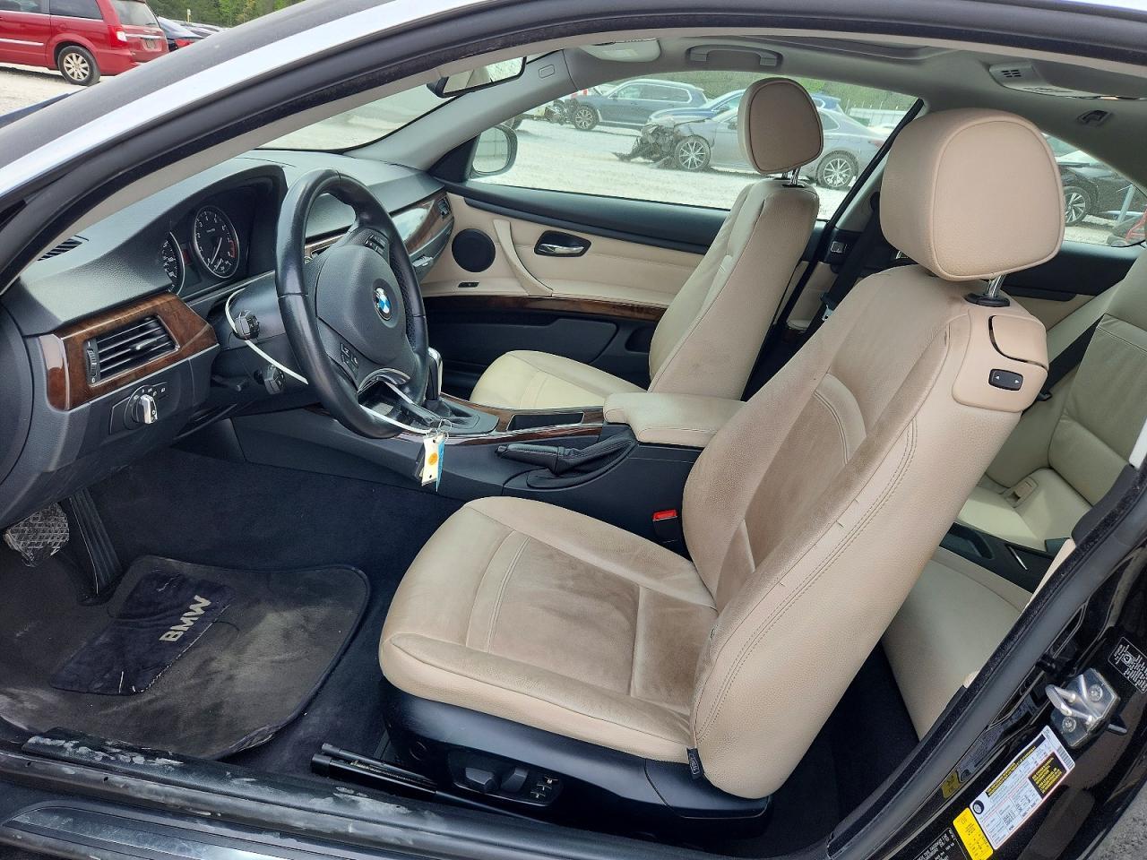 2011 BMW 328 I - Image 7