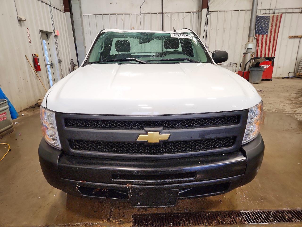 2009 Chevrolet Silverado C1500 - Image 5