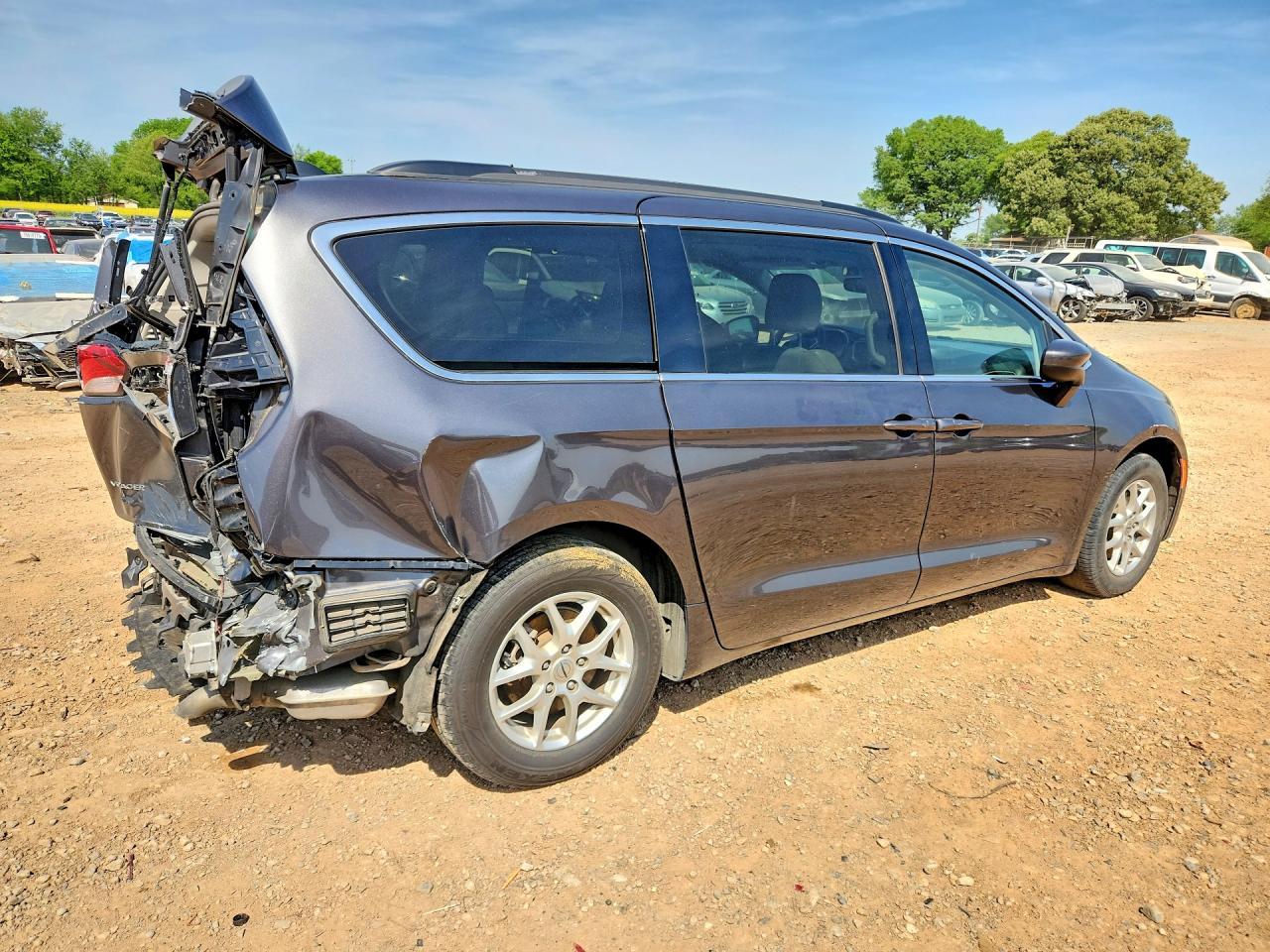 2021 Chrysler Voyager - Фото 3
