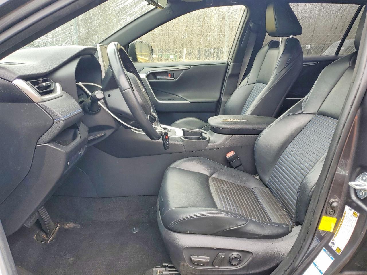 2019 Toyota Rav4 Hybrid Xse - Image 7