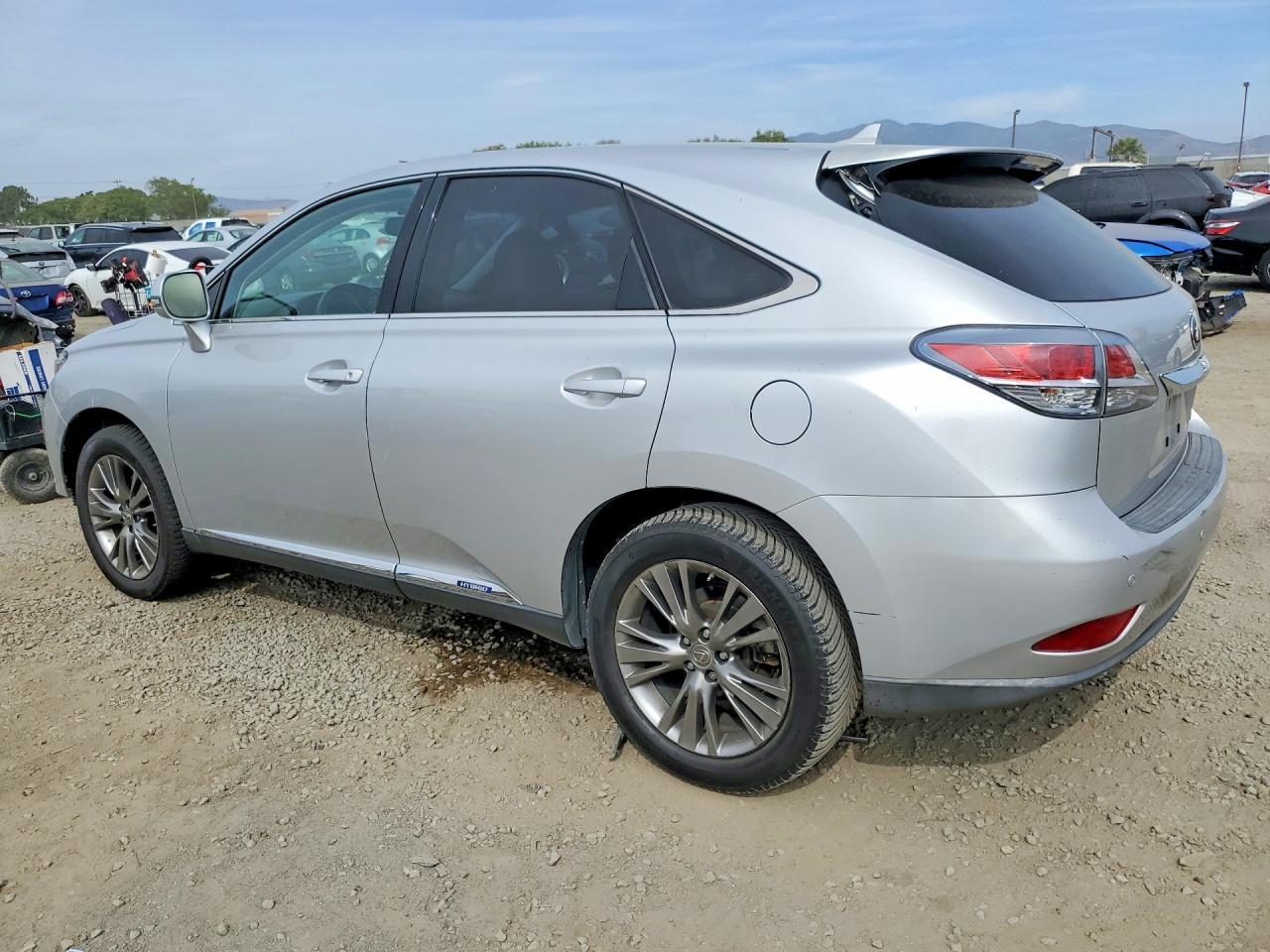 2013 Lexus Rx 450H - Фото 2