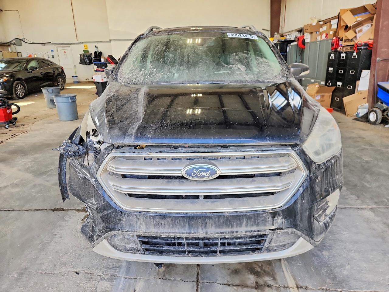 2017 Ford Escape Titanium - Image 5