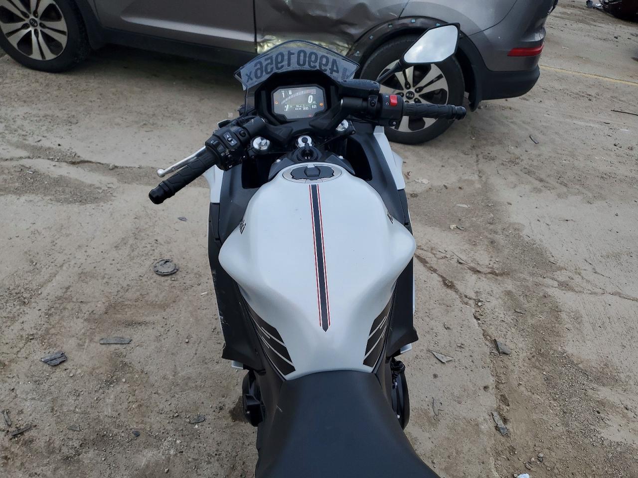 2026 Kawasaki Ex650 P - Фото 6