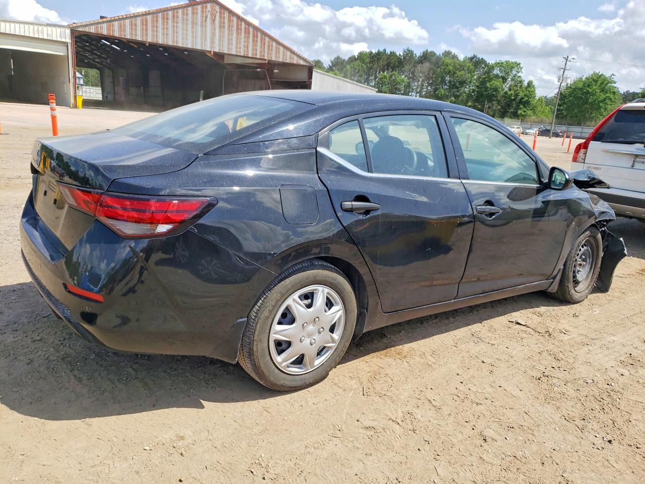 2024 Nissan Sentra S - Image 3