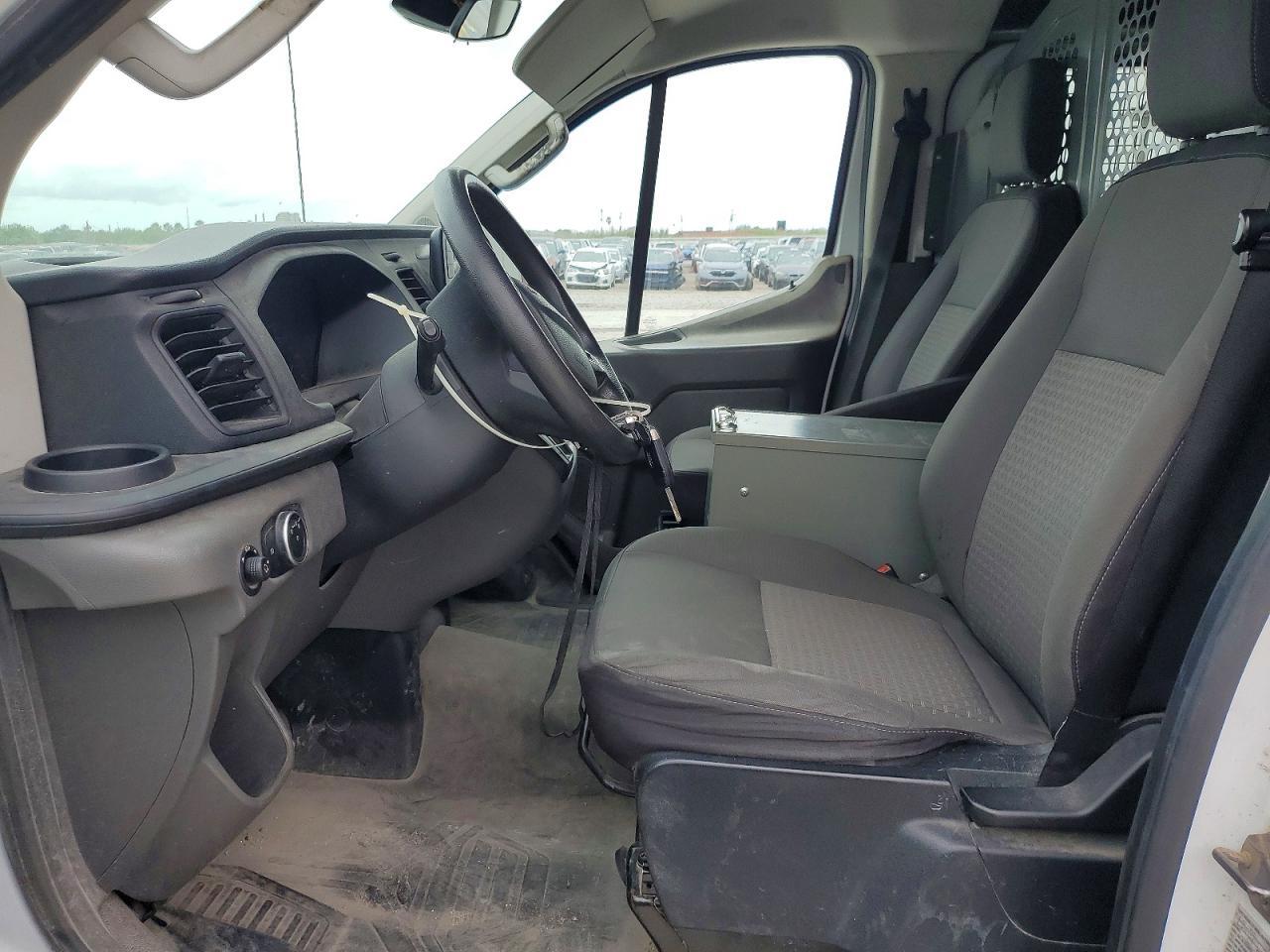 2020 Ford Transit 150 Utility / Service Van - Фото 7