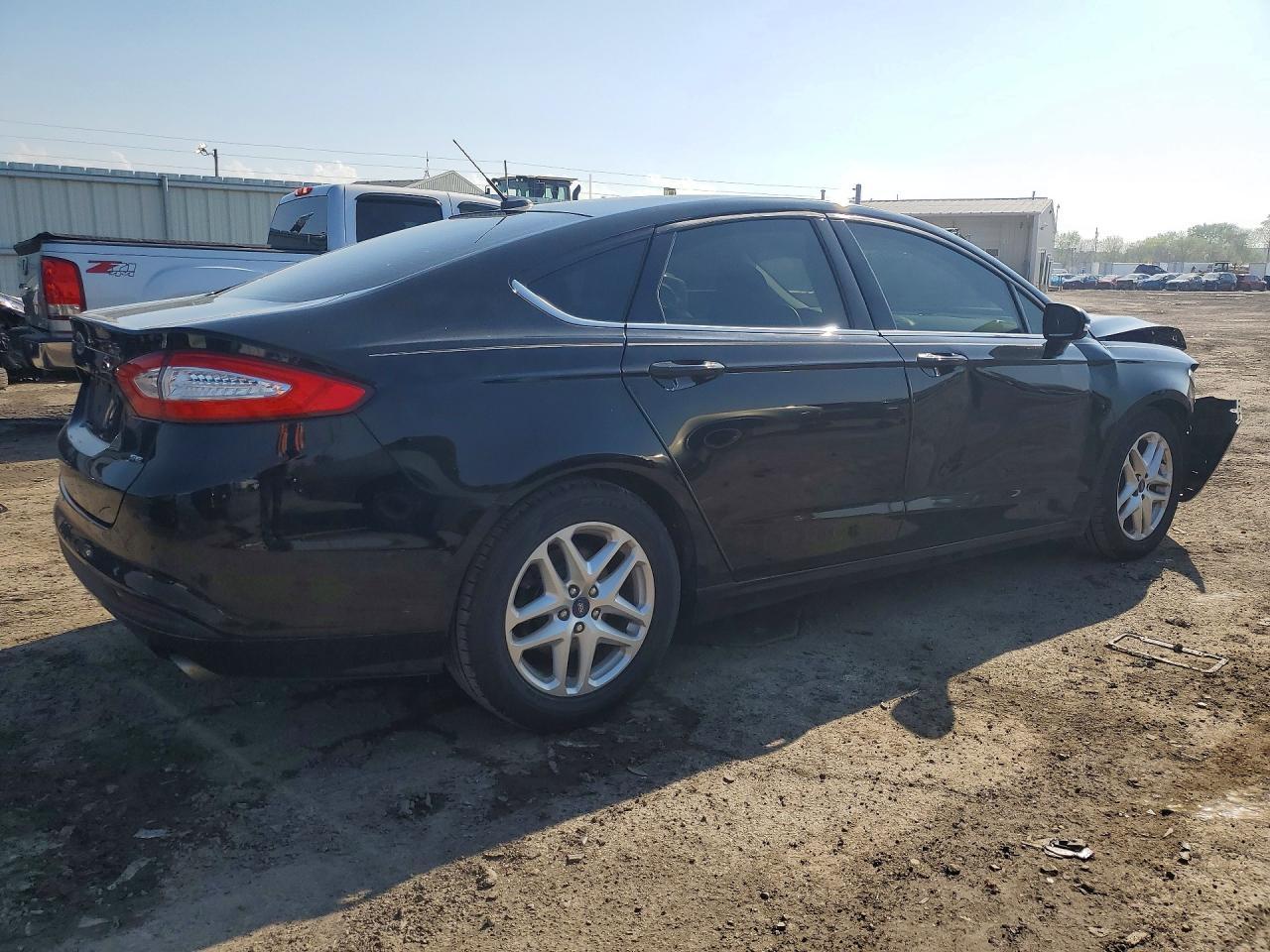 2016 Ford Fusion Se - Фото 3