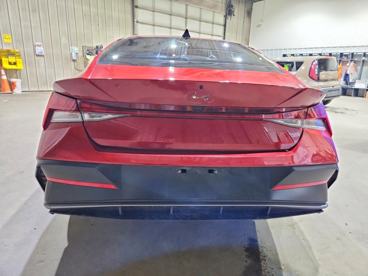 2024 Hyundai Elantra Sel - Image 6