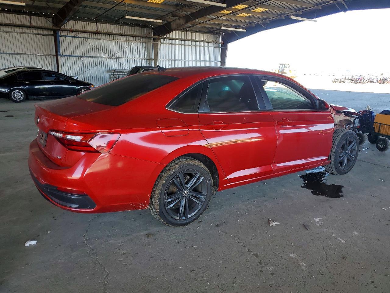 2022 Volkswagen Jetta Se - Image 3