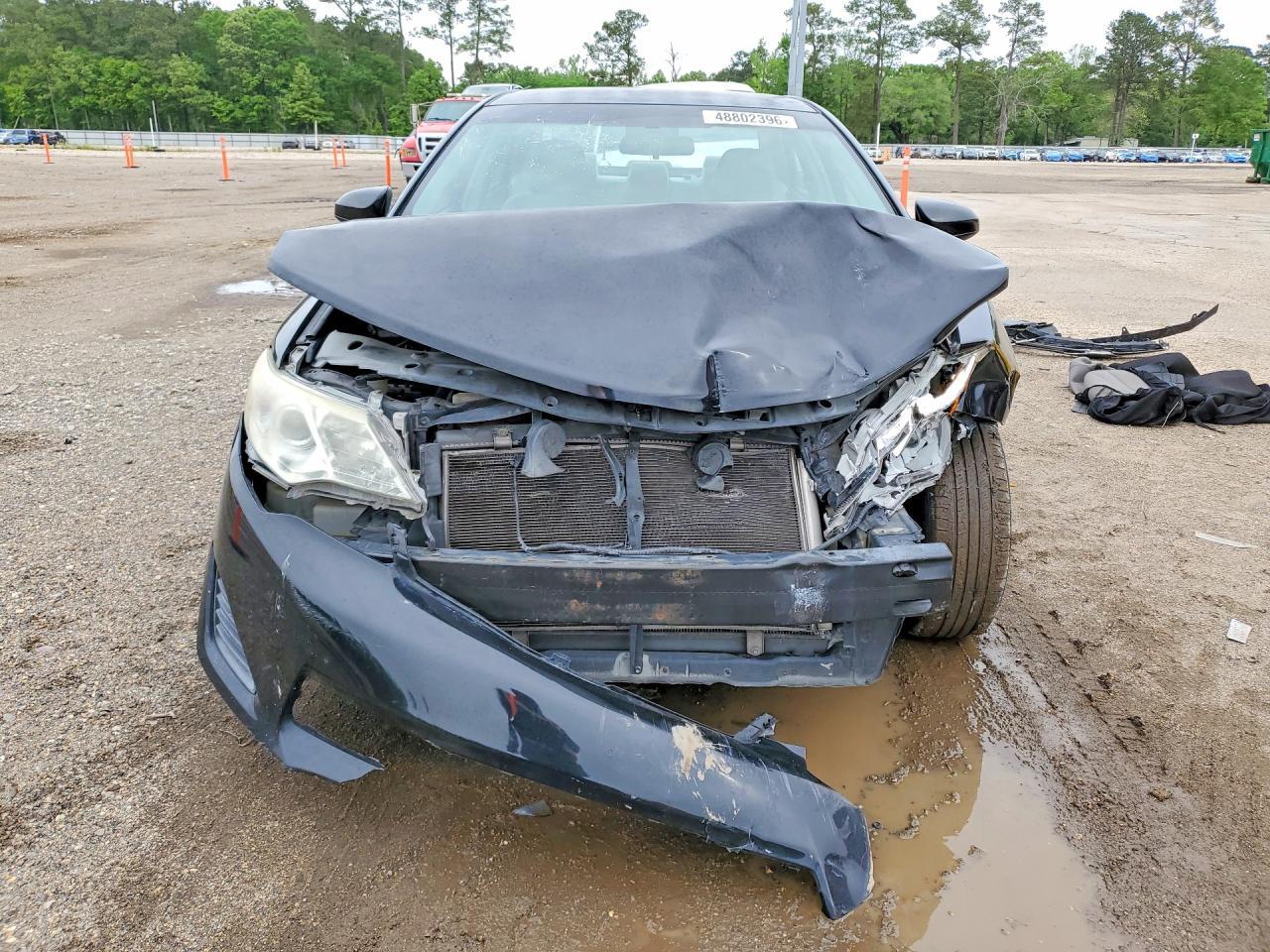 2014 Toyota Camry Le - Image 5