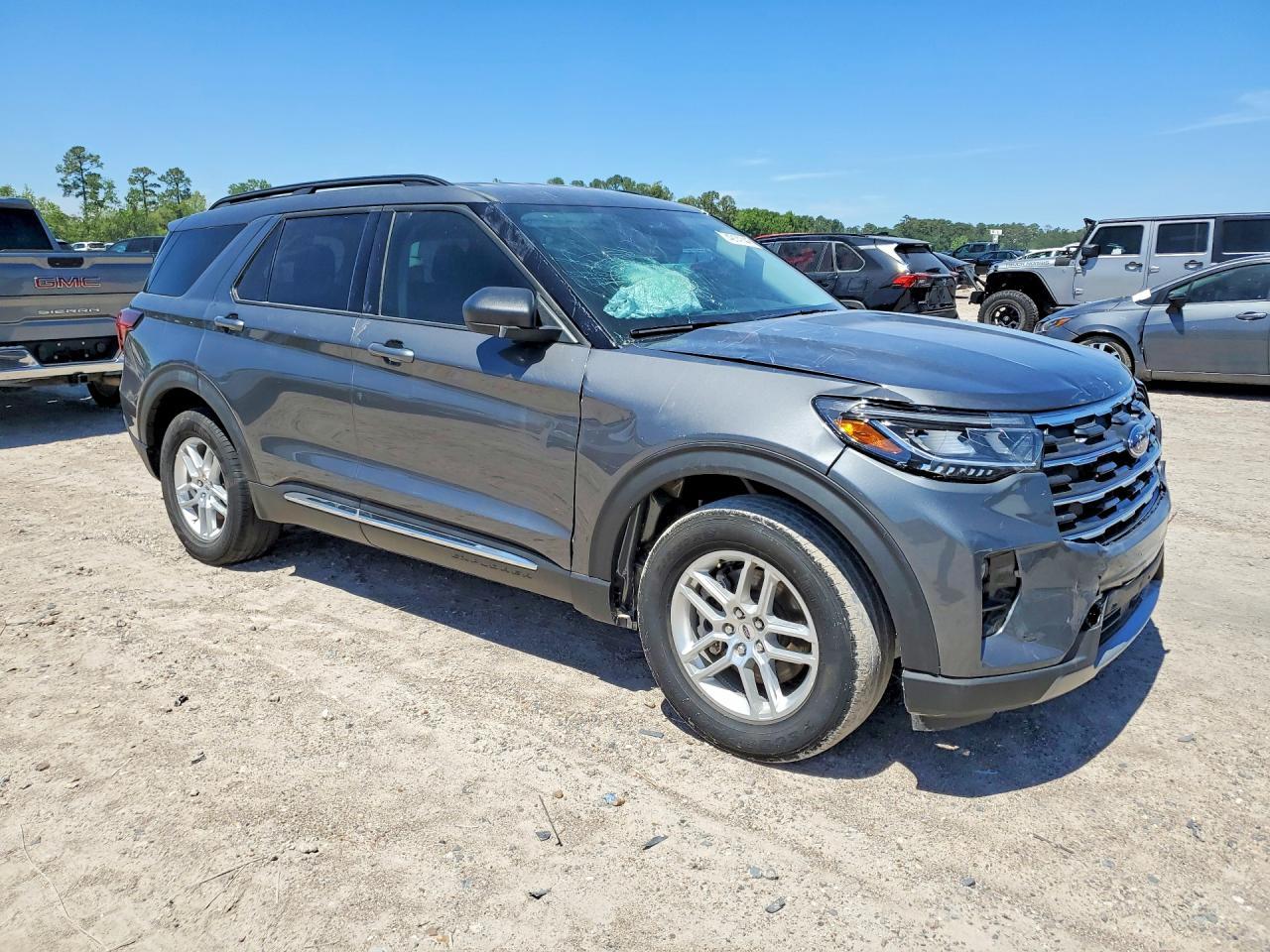 2025 Ford Explorer Active - Фото 4