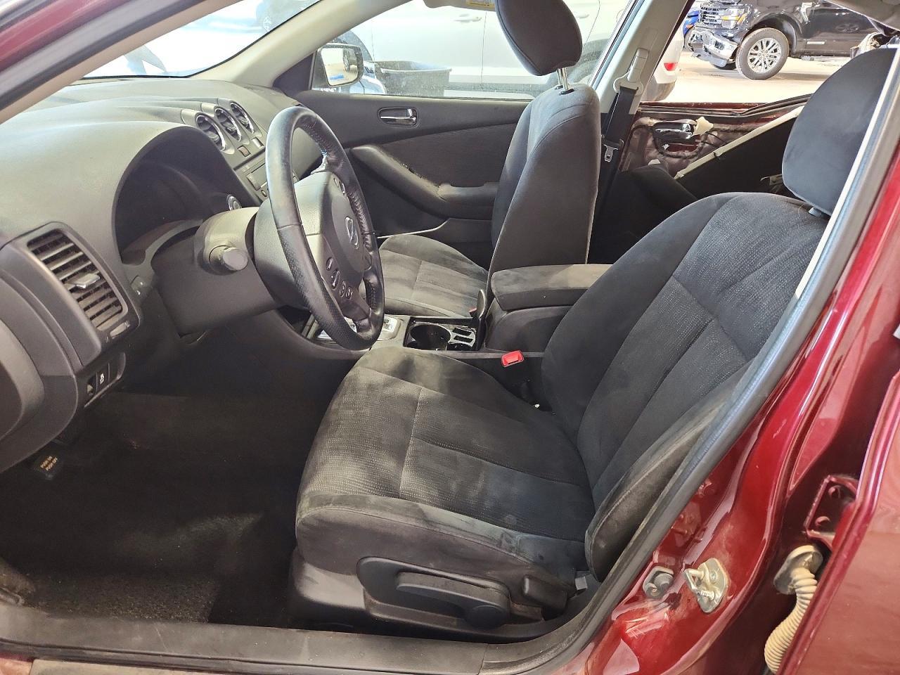 2012 Nissan Altima 2.5 - Image 7