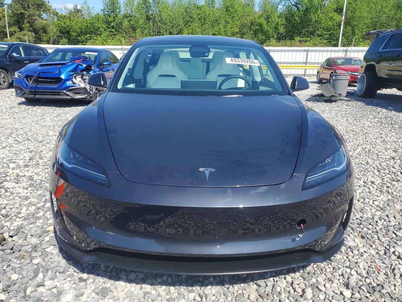 2024 Tesla Model 3 - Фото 5