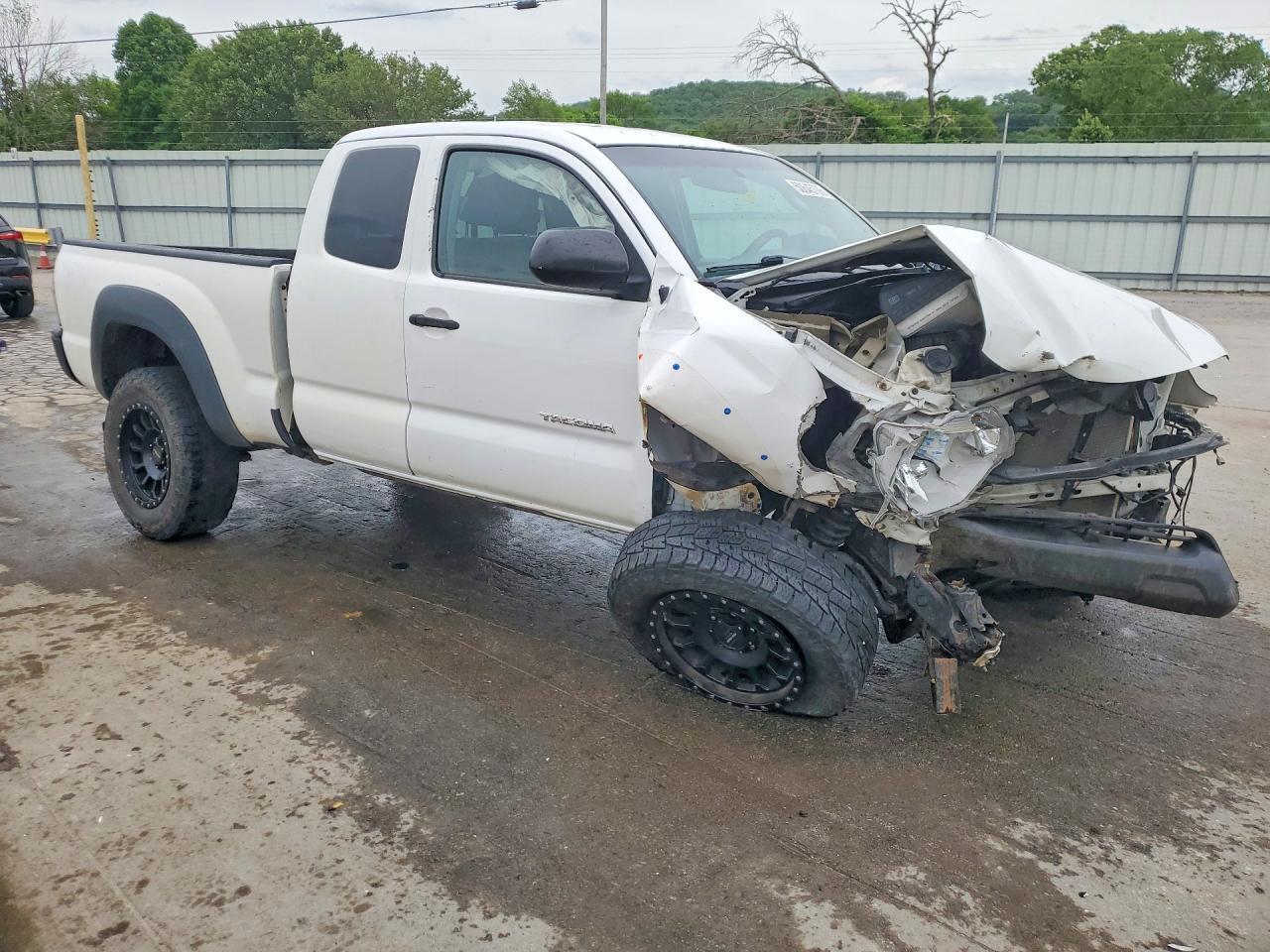 2014 Toyota Tacoma Access Cab - Фото 4