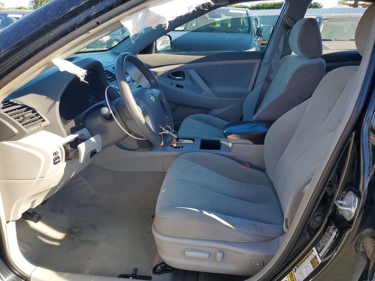 2009 Toyota Camry Le - Фото 7