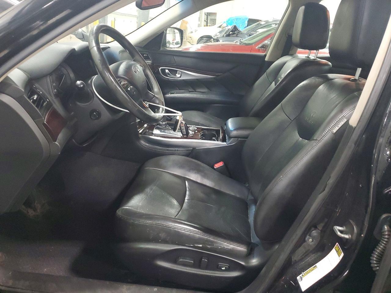 2013 Infiniti M37 X - Image 7