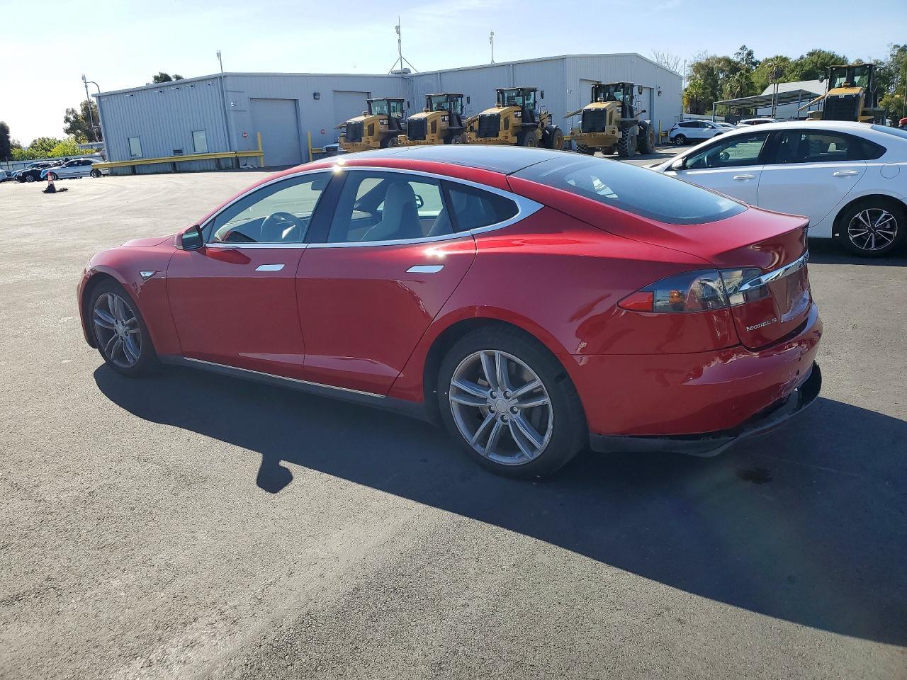 2016 Tesla Model S - Фото 2