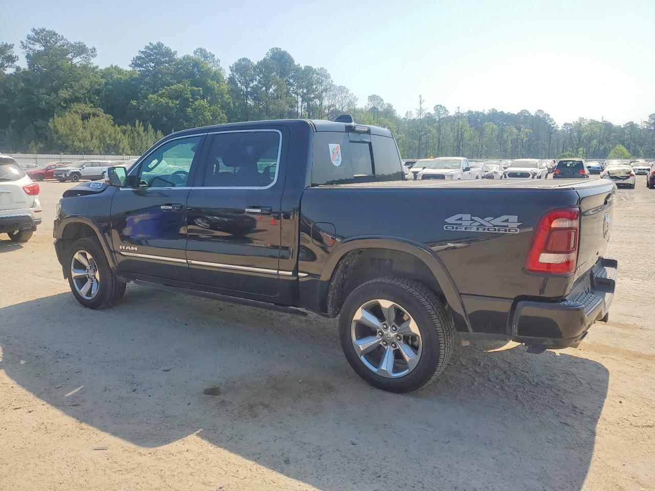 2022 Ram 1500 Limited - Фото 2