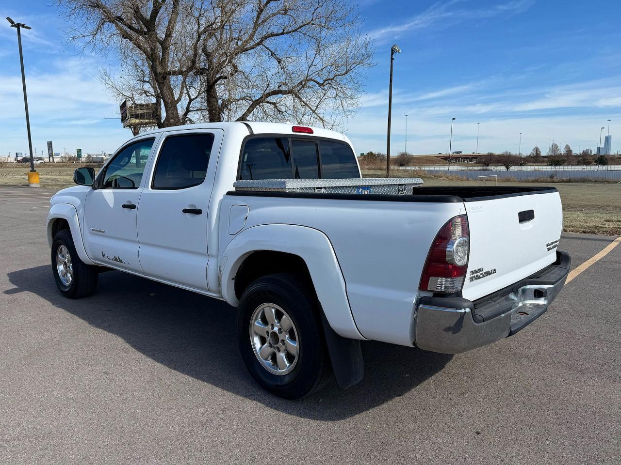 2009 Toyota Tacoma Double Cab Prerunner - Image 3