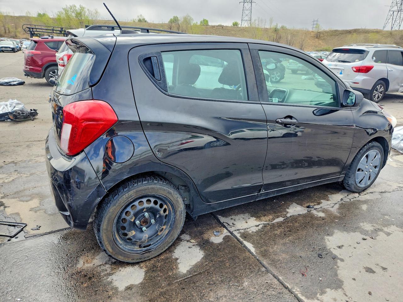 2017 Chevrolet Spark Ls - Фото 3