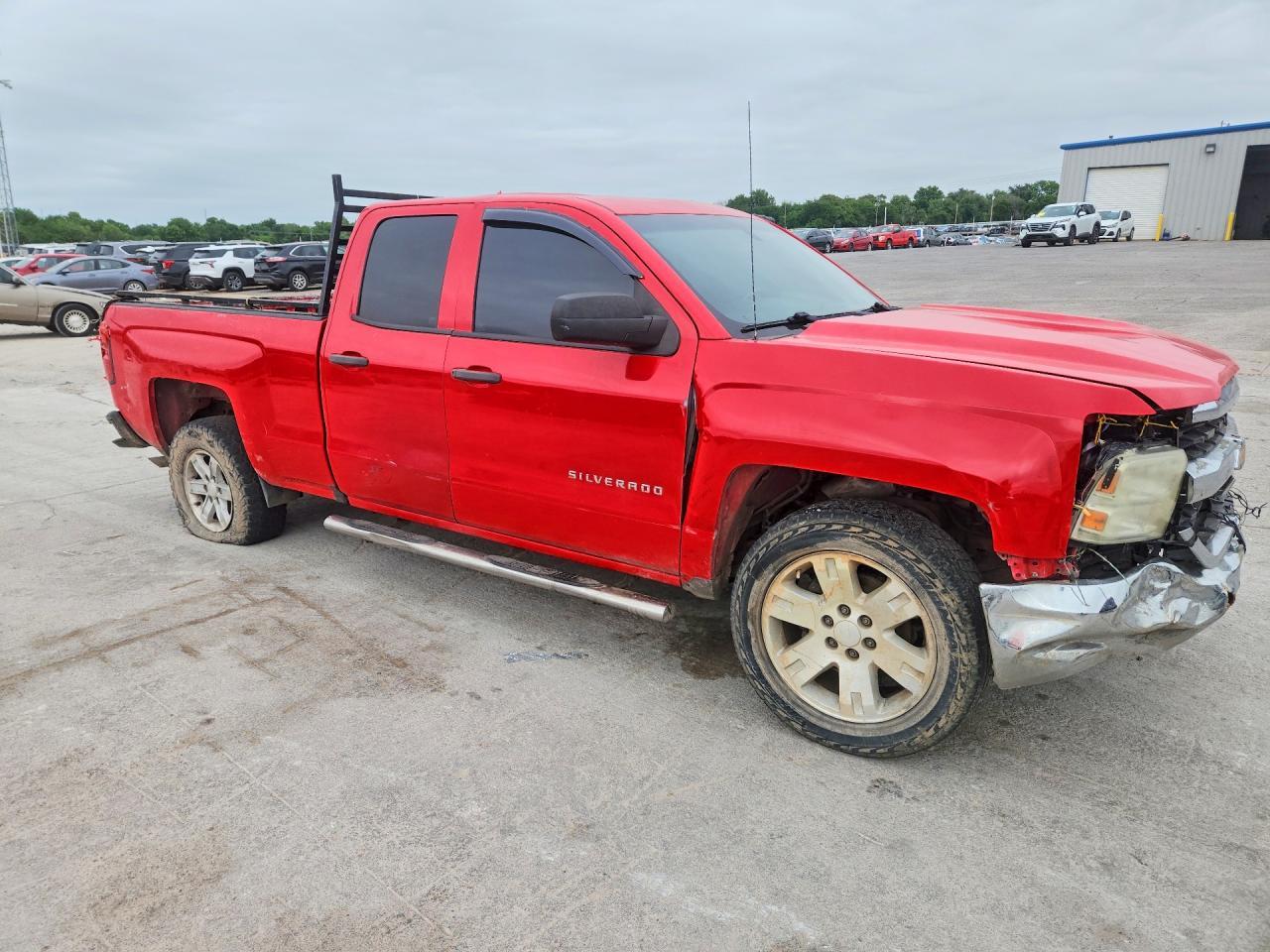 2016 Chevrolet Silverado C1500 - Image 4