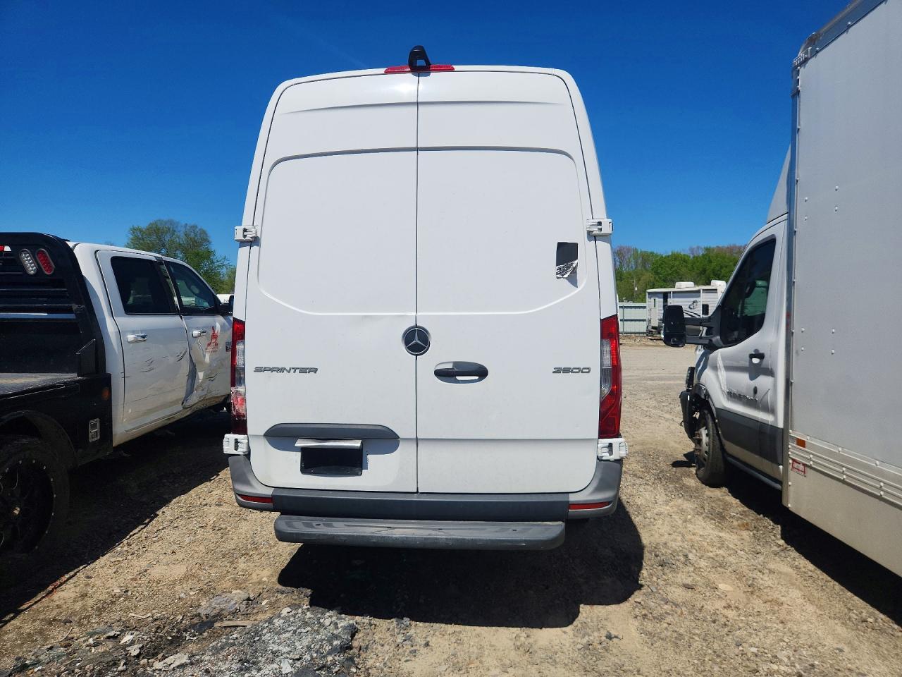 2022 Mercedes Benz Sprinter 2500 Delivery Van - Image 6