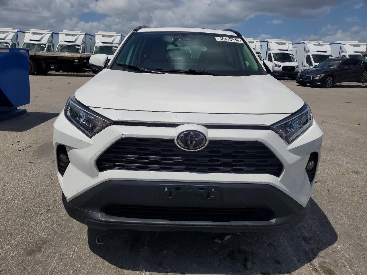 2020 Toyota Rav4 Xle Premium - Фото 5