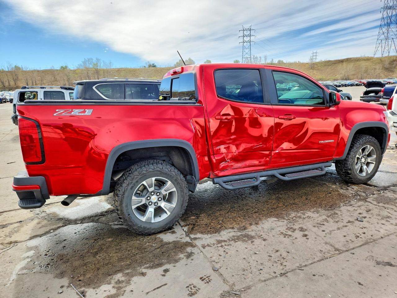 2018 Chevrolet Colorado Z71 - Image 3