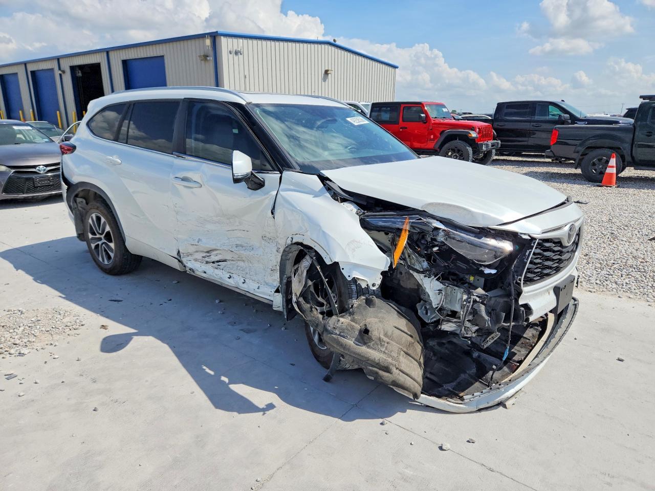 2023 Toyota Highlander Xle - Фото 4