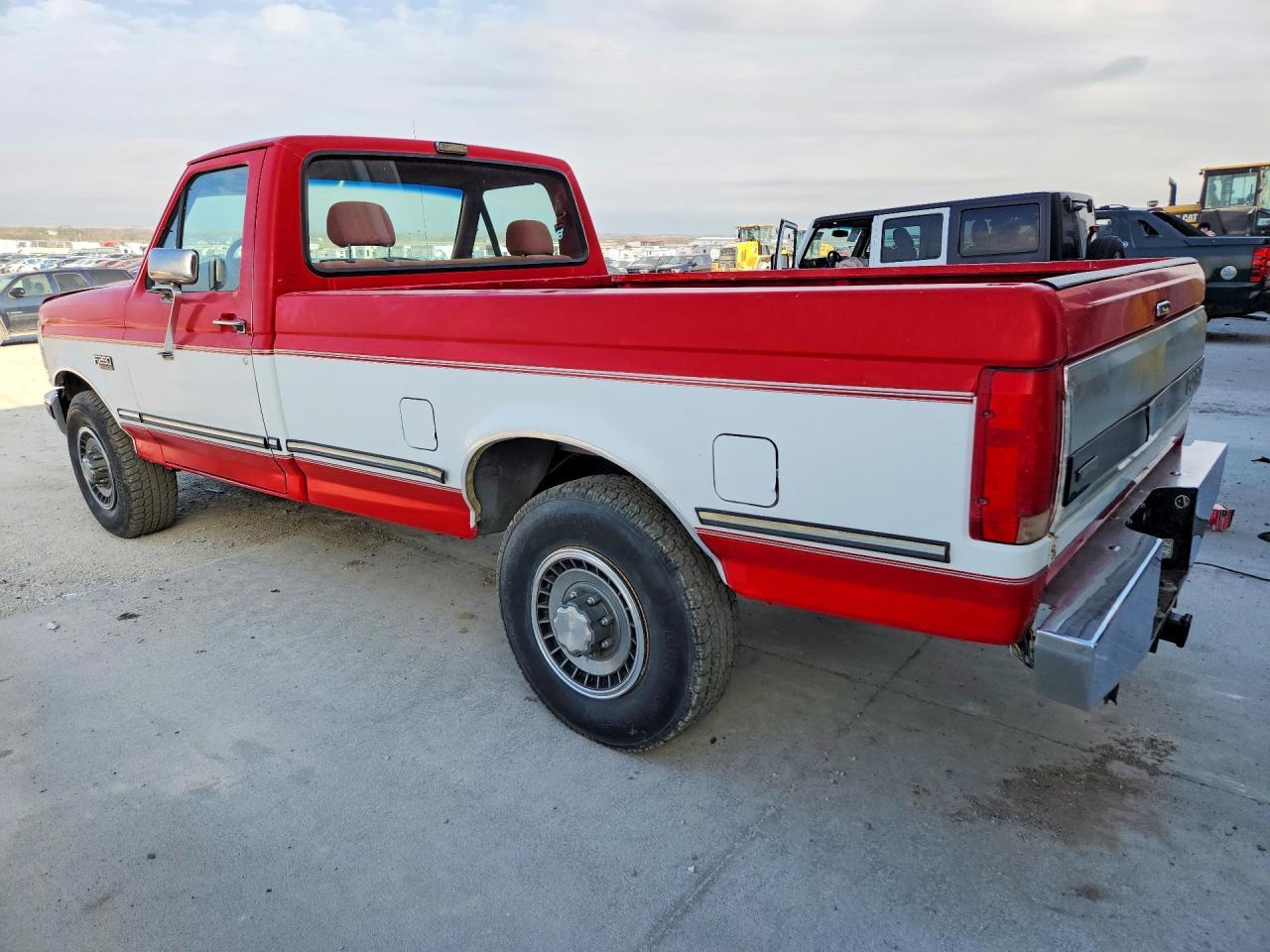 1992 Ford F250 - Фото 2