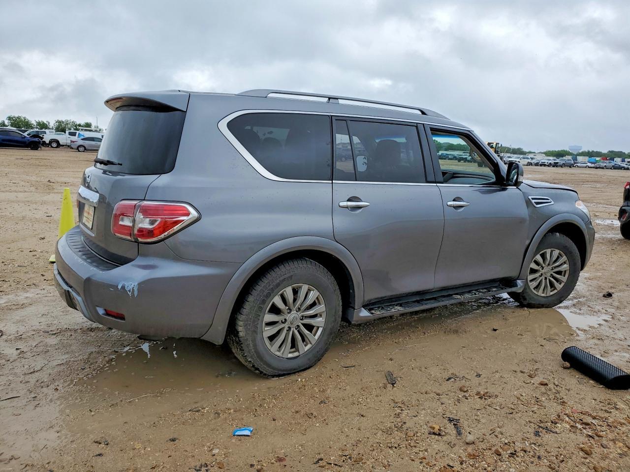 2019 Nissan Armada - Фото 3