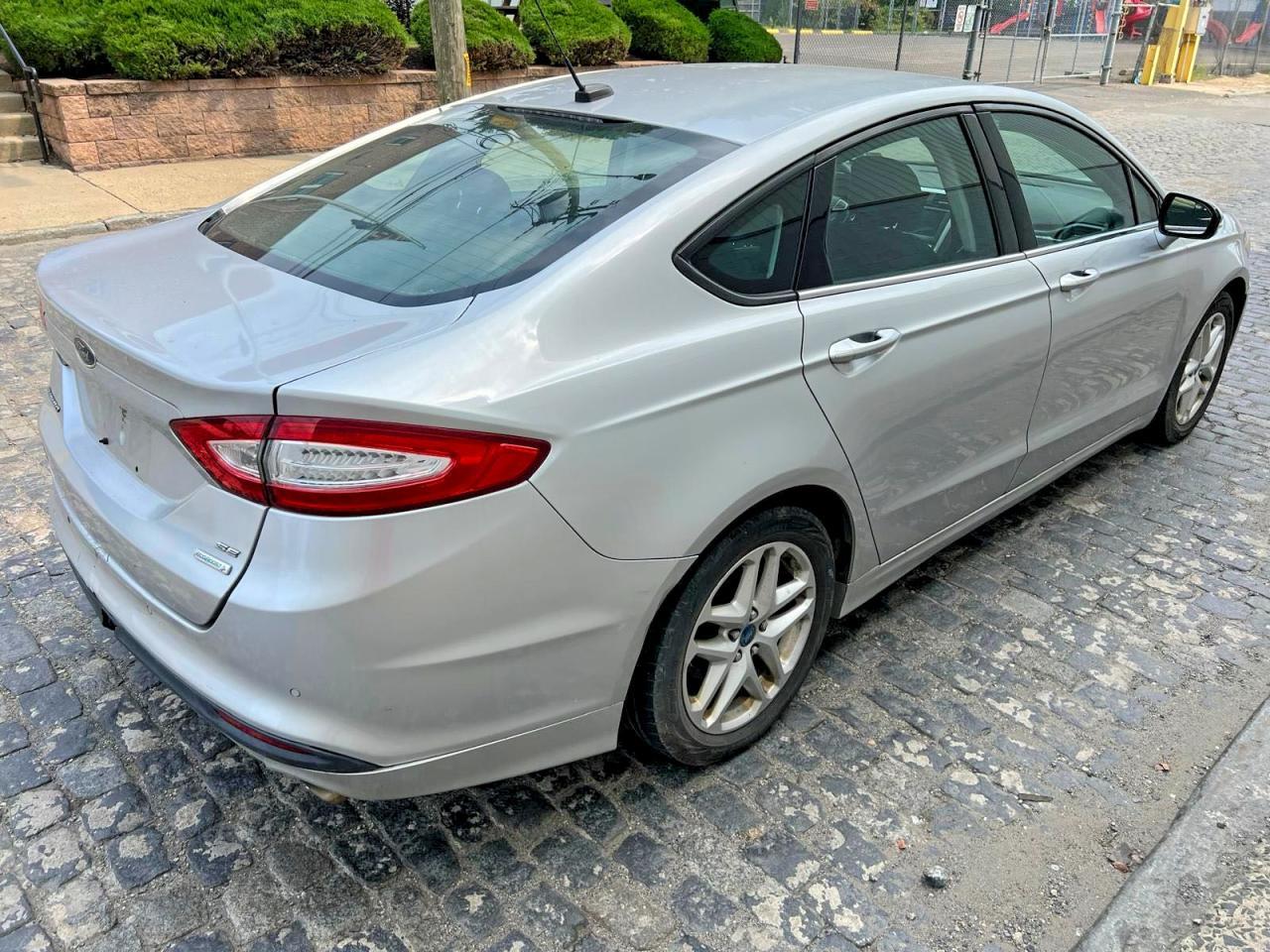2013 Ford Fusion Se - Image 4