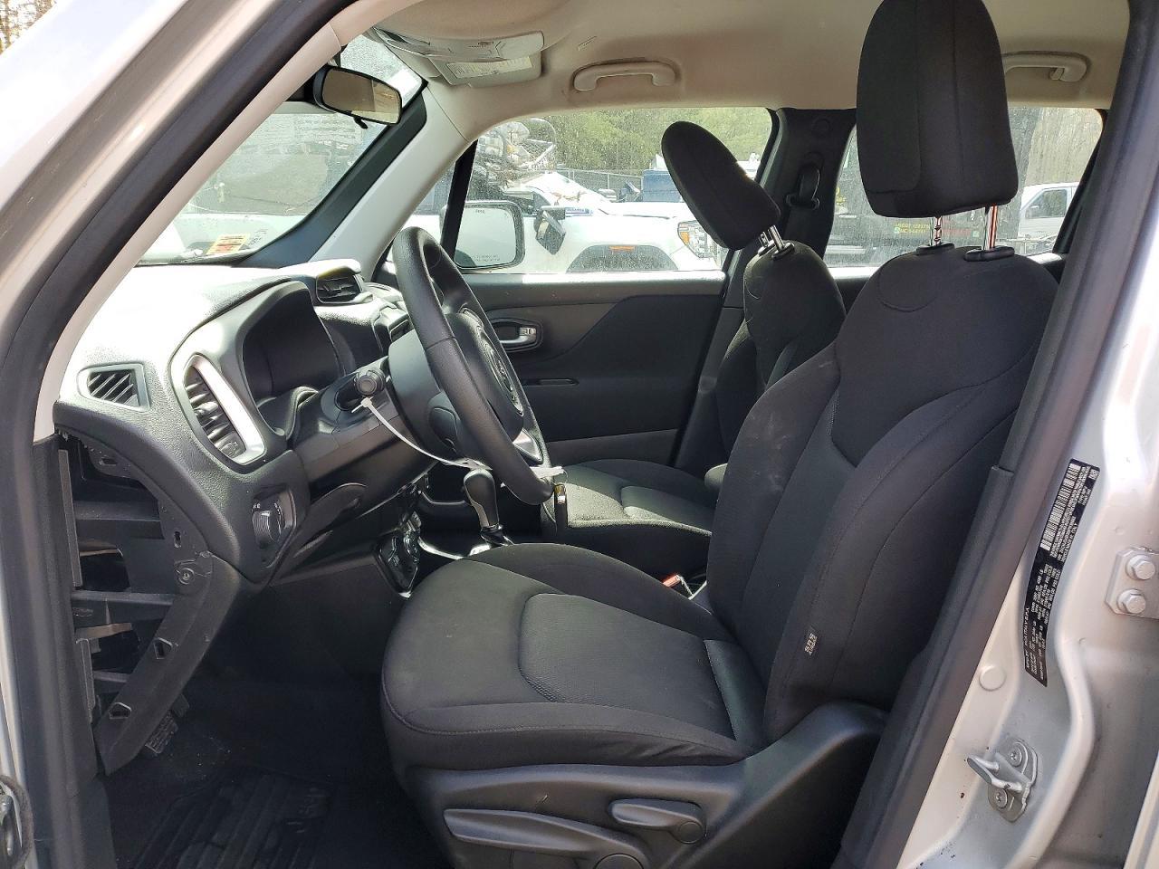 2021 Jeep Renegade Sport - Фото 7