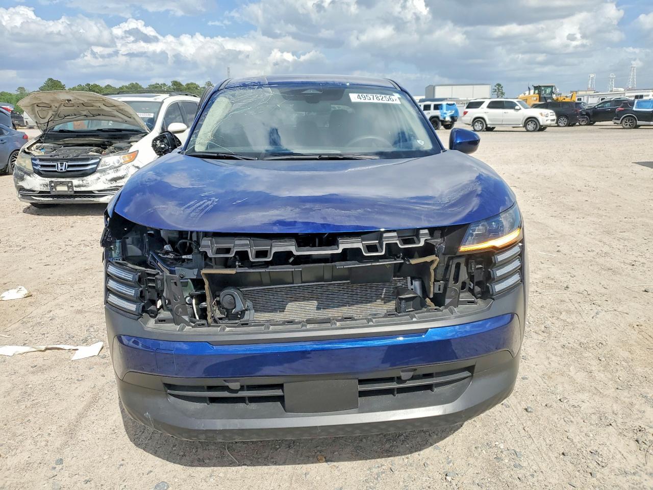 2025 Nissan Kicks Sv - Фото 5