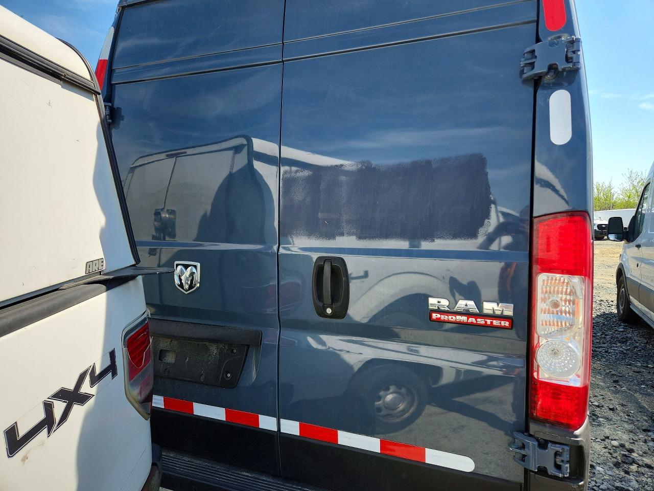 2019 Ram Promaster 3500 Delivery Van - Фото 6