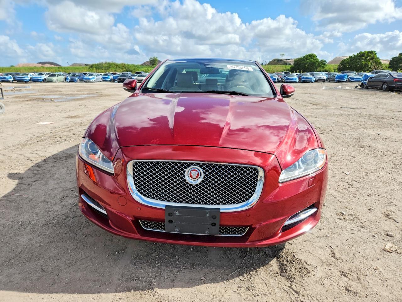 2014 Jaguar Xj - Image 5