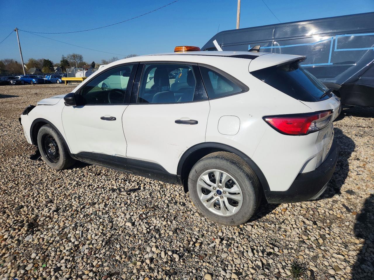 2022 Ford Escape - Фото 2