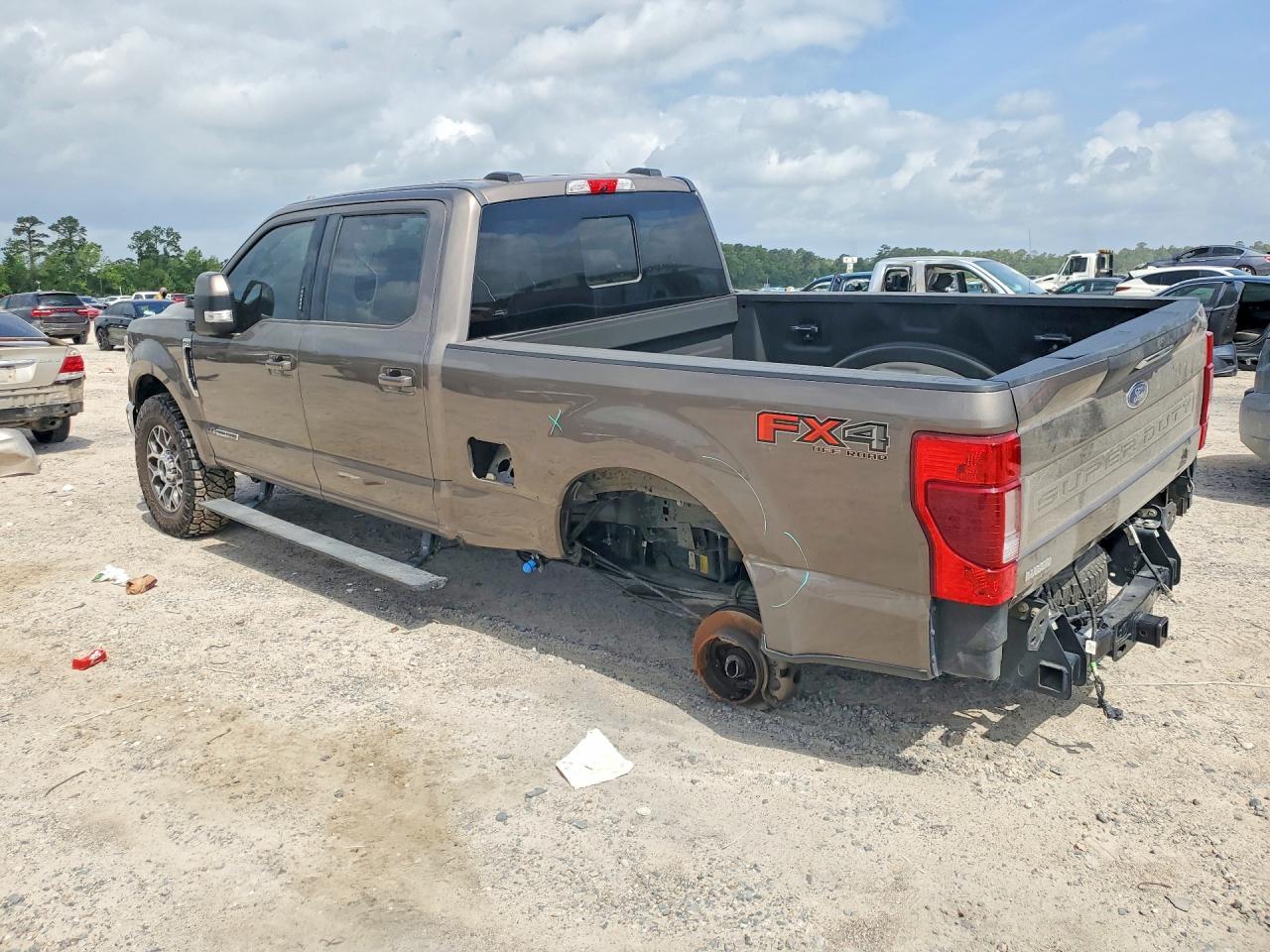 2020 Ford F250 Super Duty - Фото 2