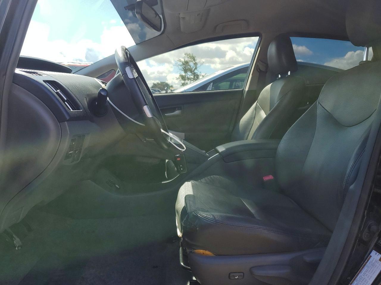 2010 Toyota Prius Iv - Image 7