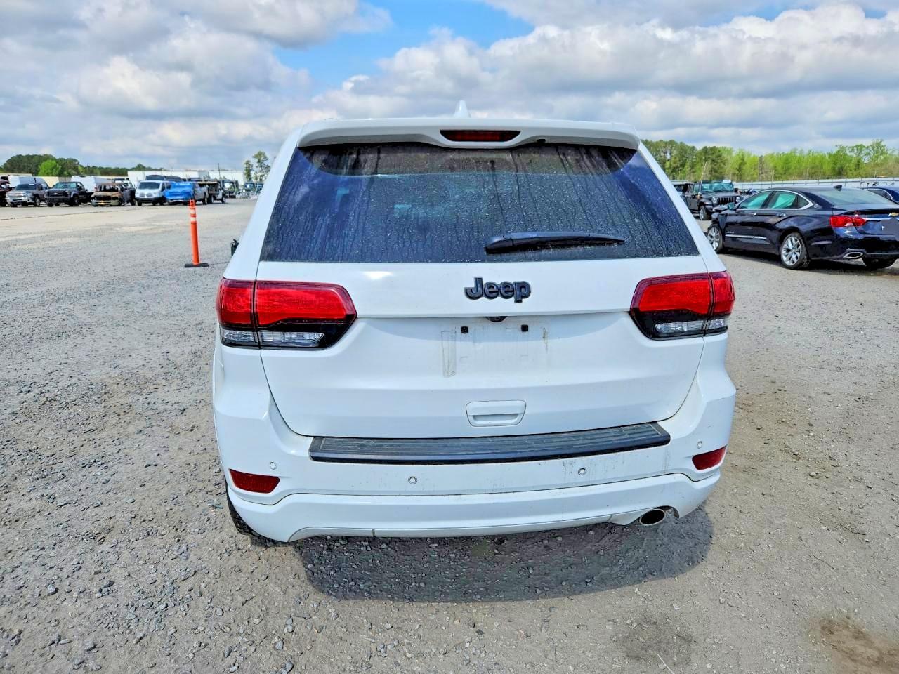 2019 Jeep Grand Cherokee Laredo - Фото 6