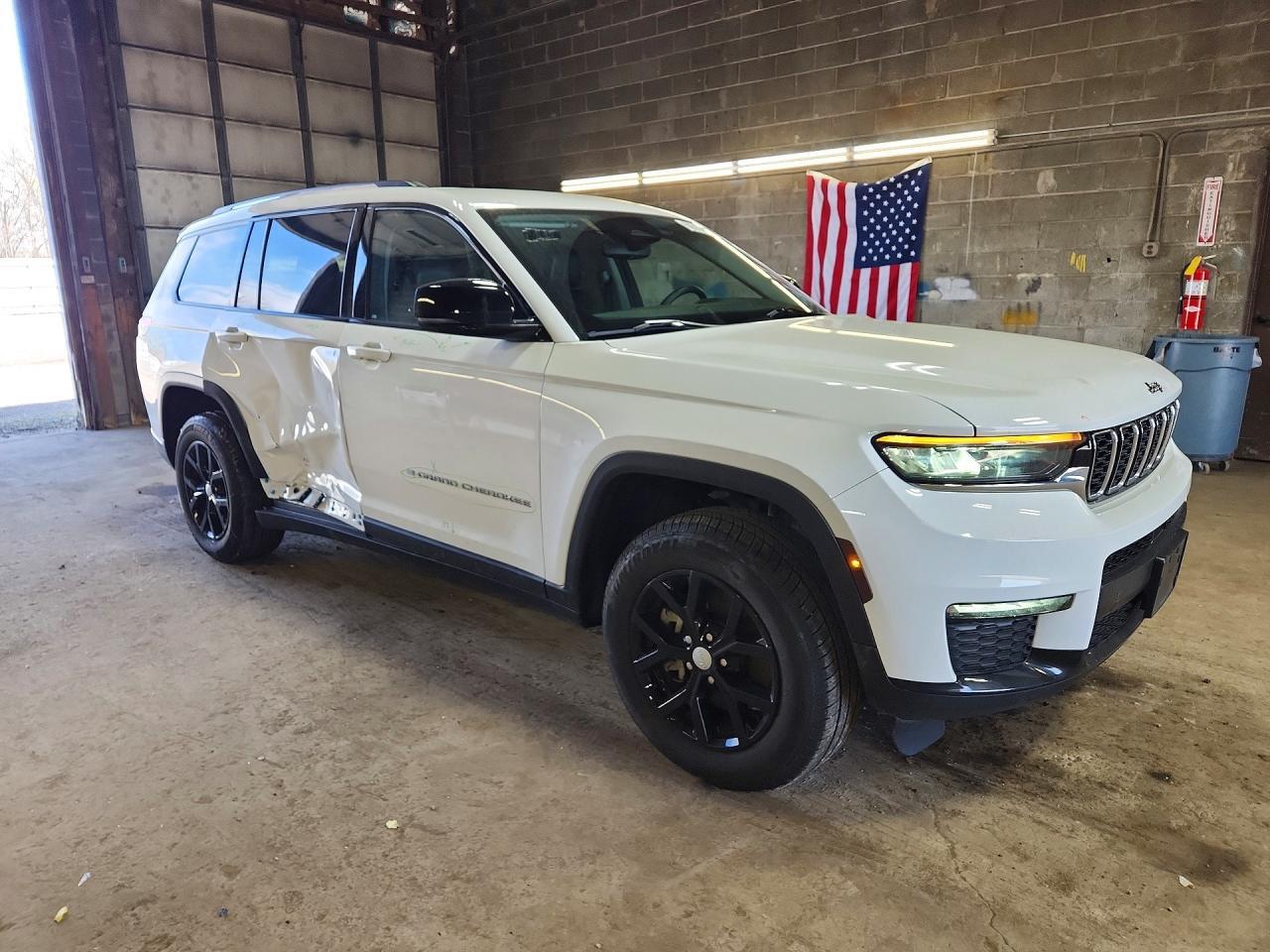 2022 Jeep Grand Cherokee L Limited - Фото 4