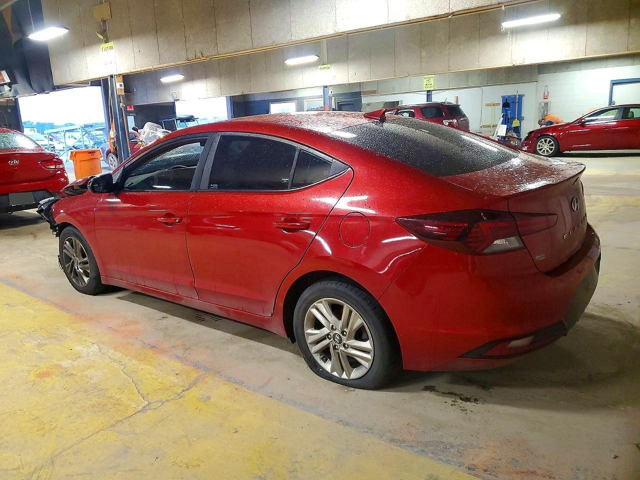 2019 Hyundai Elantra Sel - Фото 2