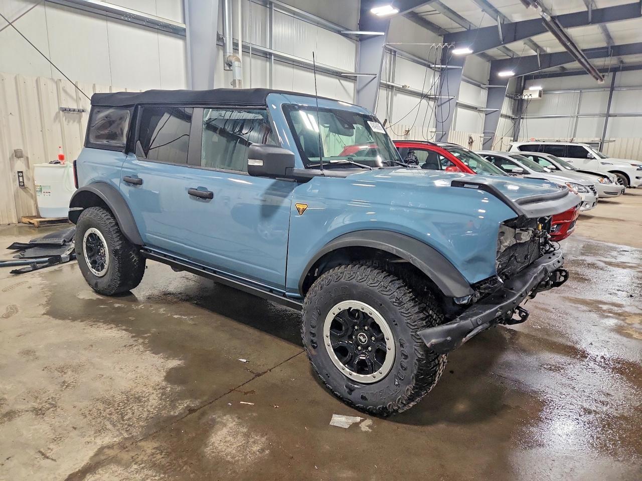 2022 Ford Bronco Base - Фото 4